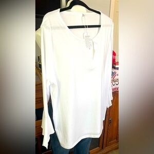 Lightweight  white top